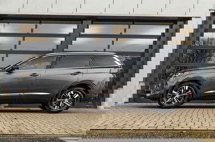 Peugeot 5008 0km's !! | GT | Automaat 130pk | 7-zit | Zetelverw. | Camera | Dodehoekd. | ...