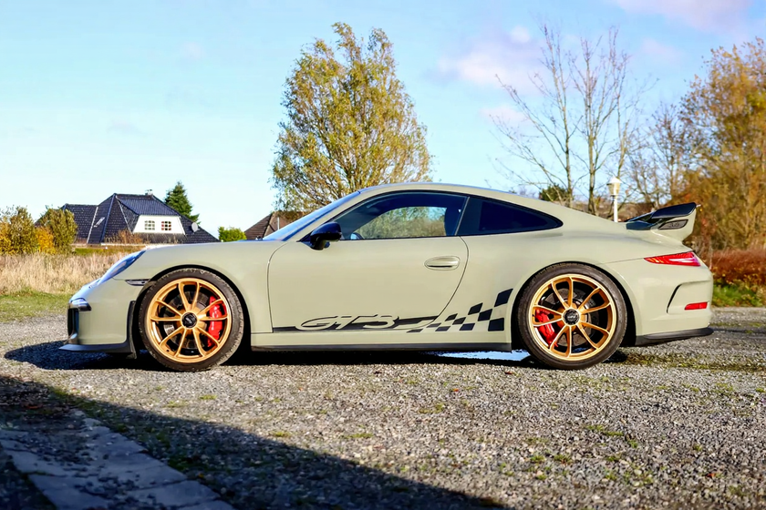 Porsche 911